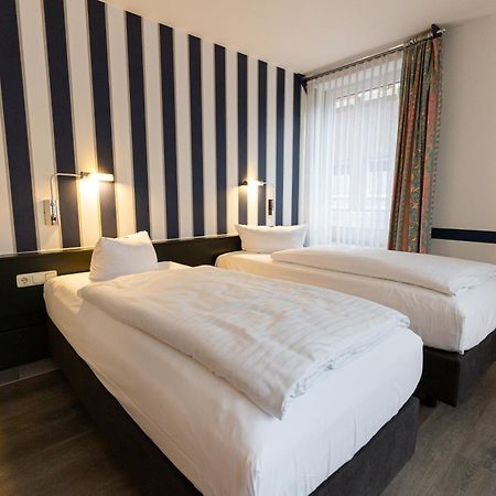 Hotel Dh Vec, Sehr Beliebtes & Leckeres Fruehstueck, Self-Check-In 弗希塔 外观 照片