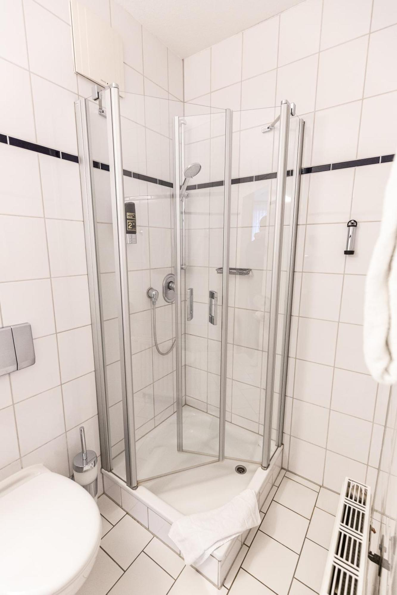 Hotel Dh Vec, Sehr Beliebtes & Leckeres Fruehstueck, Self-Check-In 弗希塔 外观 照片